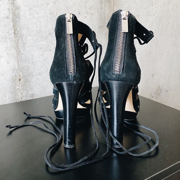 MICHAEL KORS Sofia Lace Up Platform Black - Picture 4 of 4